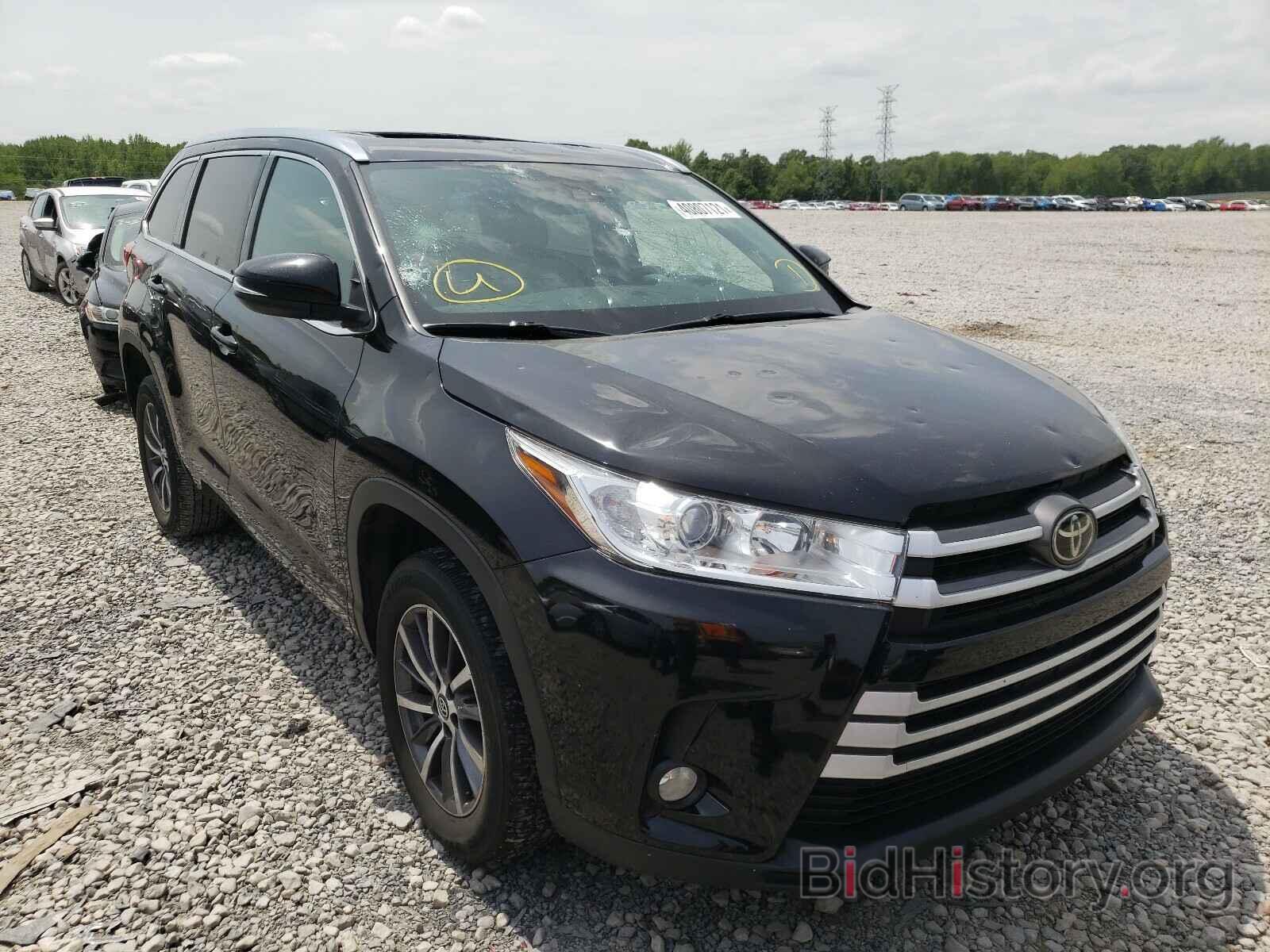 Фотография 5TDKZRFH7HS217733 - TOYOTA HIGHLANDER 2017