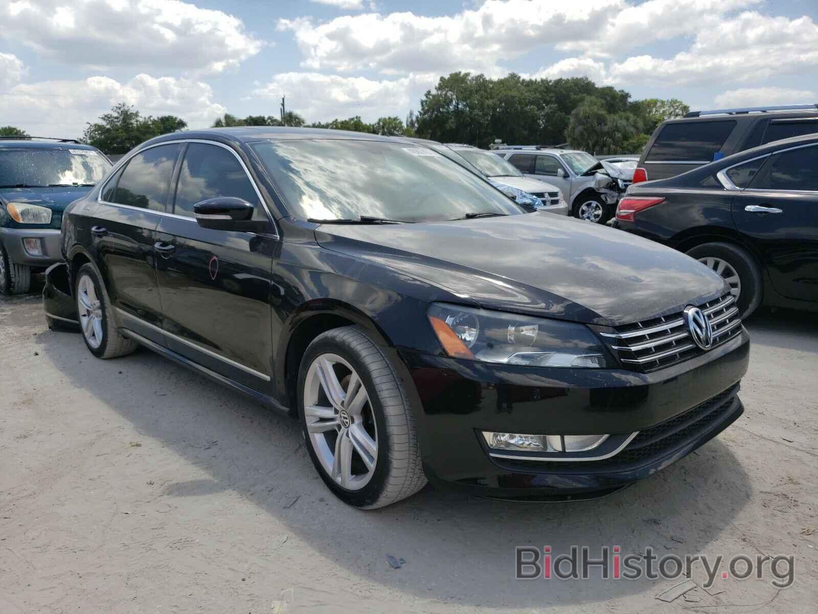 Photo 1VWCM7A31DC060339 - VOLKSWAGEN PASSAT 2013