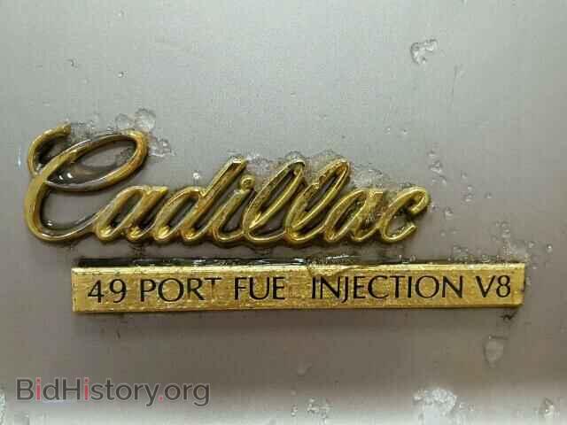 1993 CADILLAC DEVILLE - VIN: 1G6CD53B0P4314068 - Photo 10