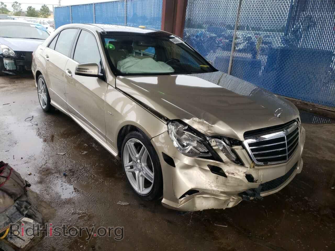 Фотография WDDHF5KB5CA541577 - MERCEDES-BENZ E-CLASS 2012