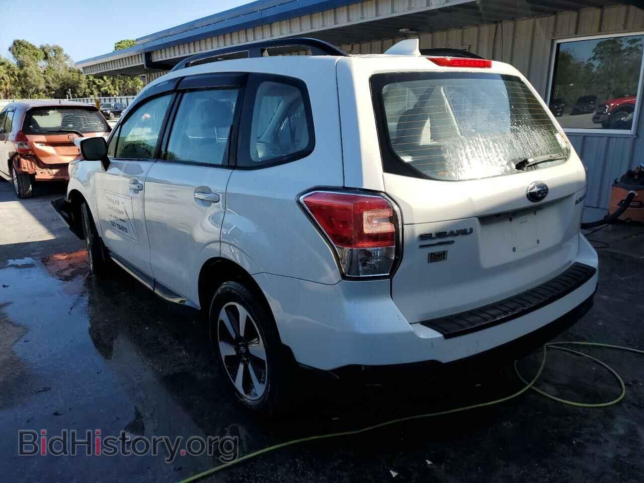 2018 SUBARU FORESTER - VIN: JF2SJABC7JH468699 - Фото 2