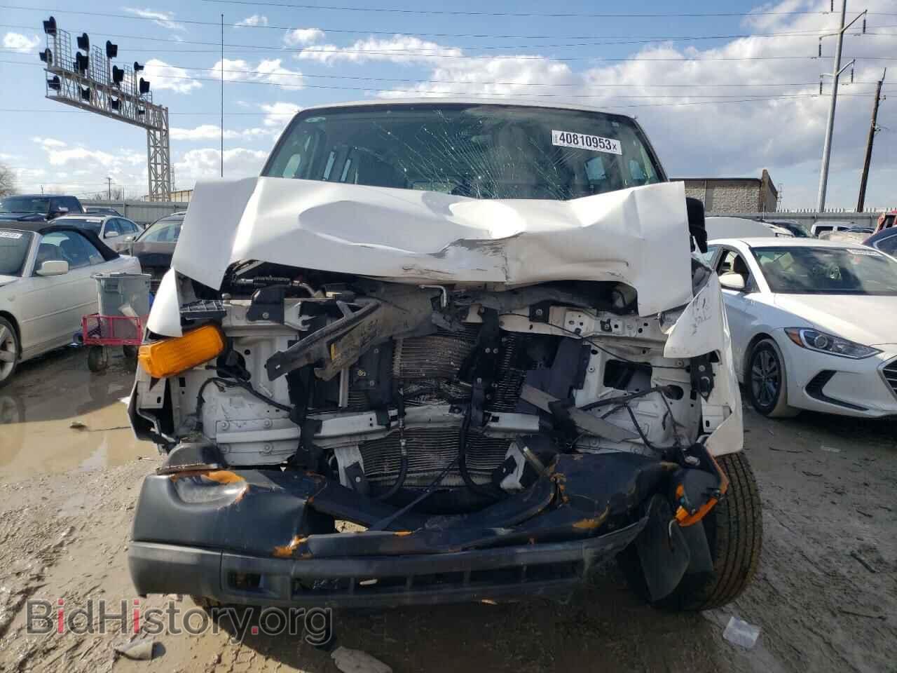 2010 FORD ECONOLINE - VIN: 1FBSS3BL5ADA95164 - Фото 5