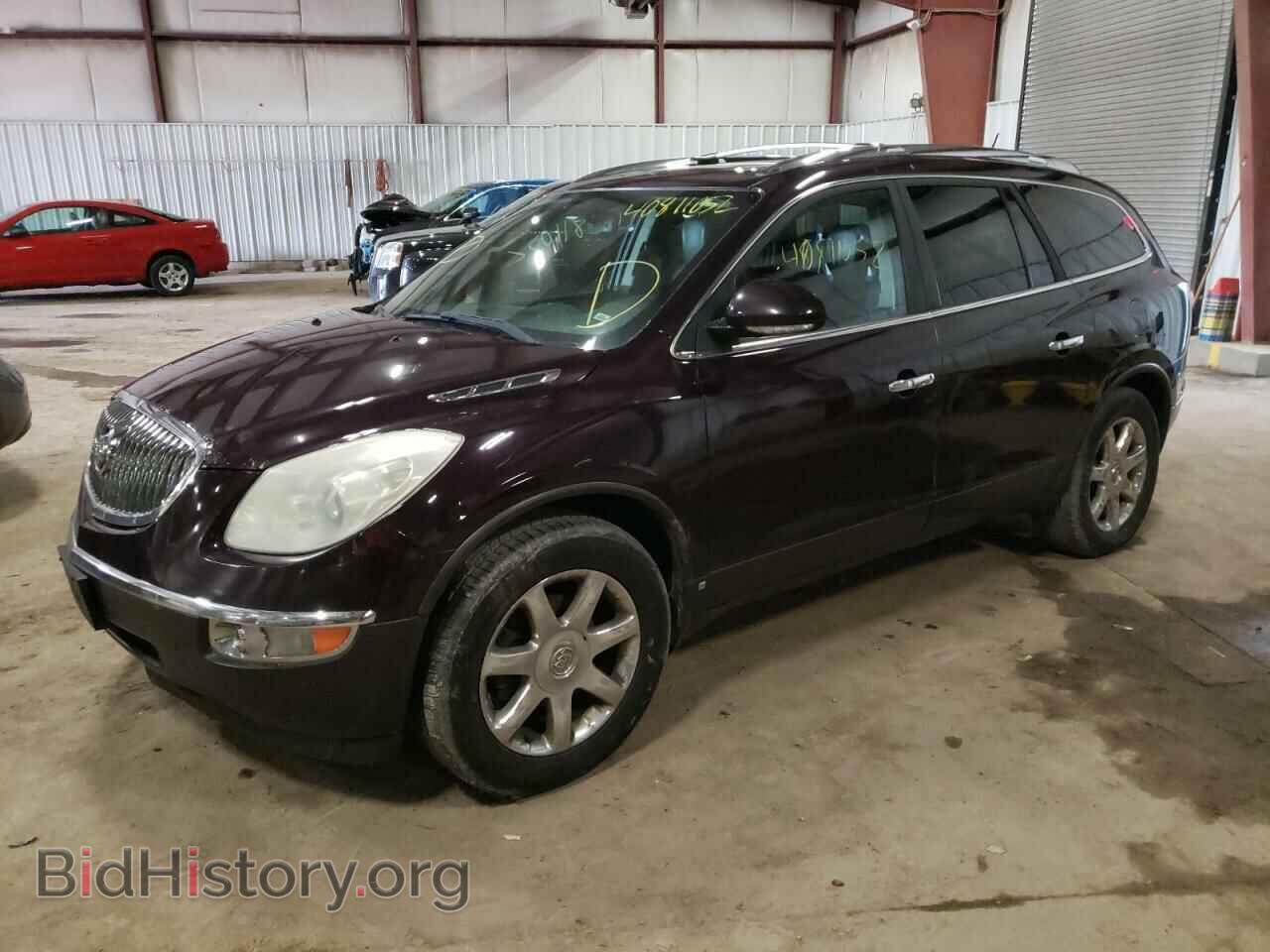2008 BUICK ENCLAVE - VIN: 5GAEV23728J268096 - Photo 2