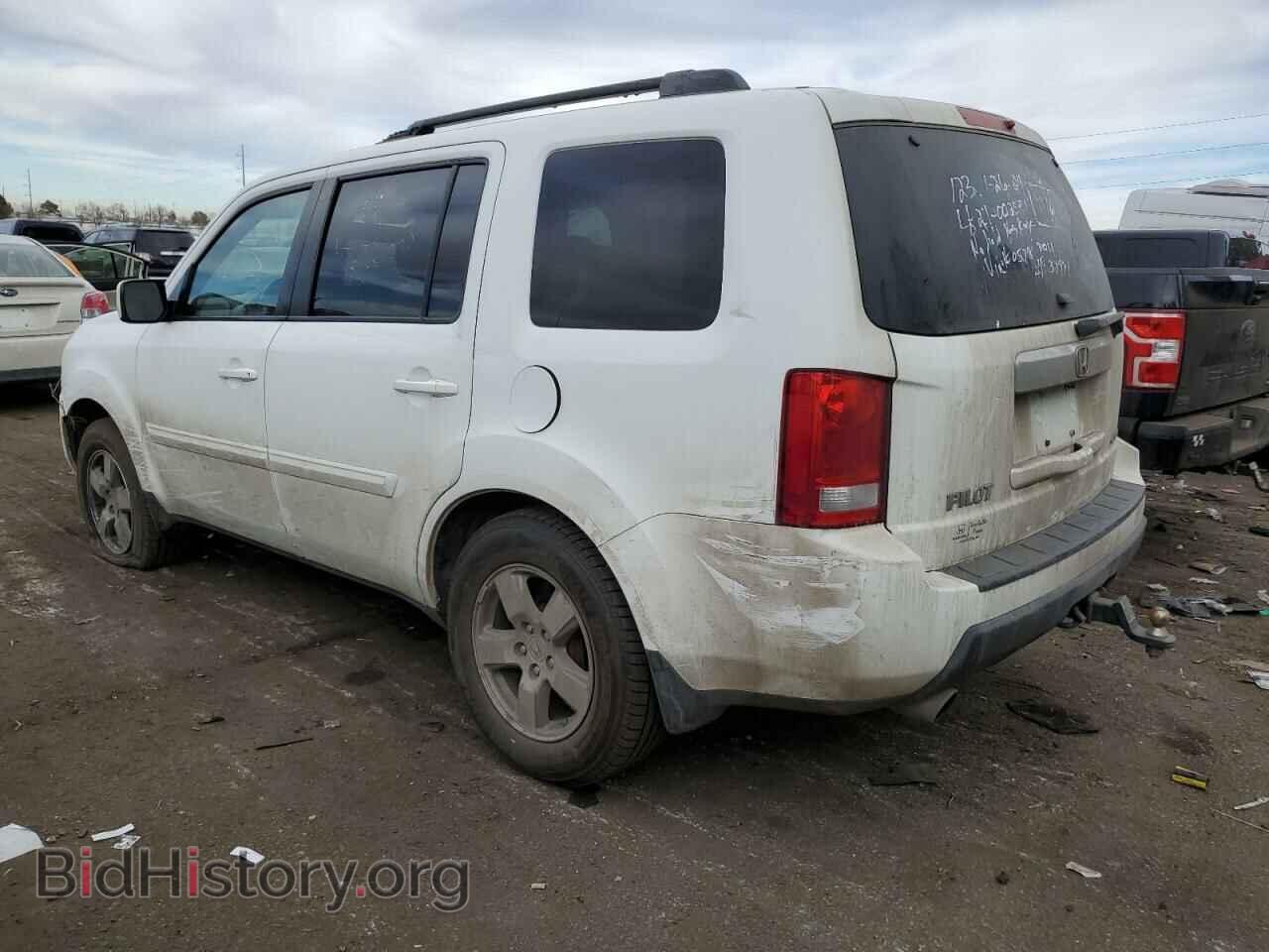 2011 HONDA PILOT - VIN: 5FNYF4H52BB070578 - Фото 2