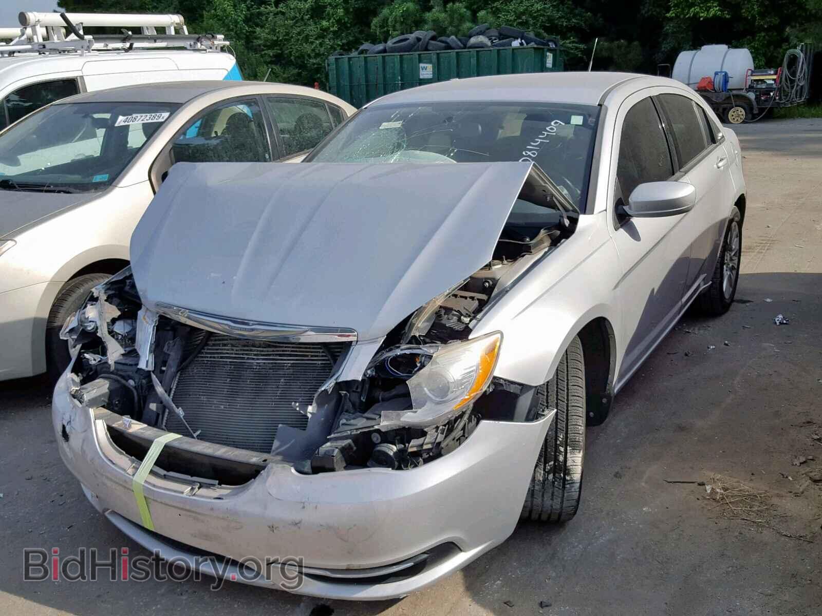 2011 CHRYSLER 200 - VIN: 1C3BC4FB1BN524977 - Фото 2