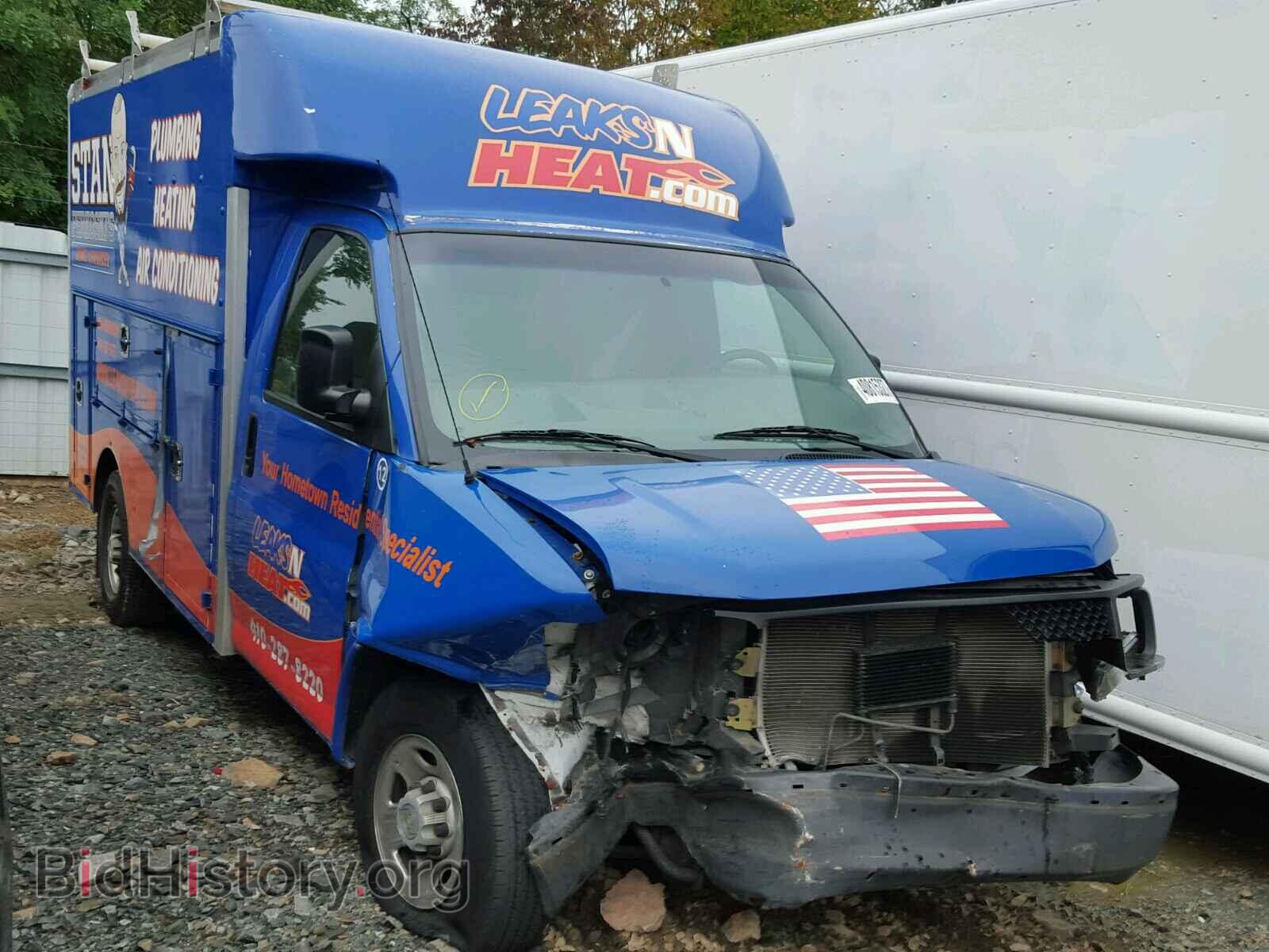 Photo 1GBHG316481130019 - CHEVROLET EXPRESS 2008