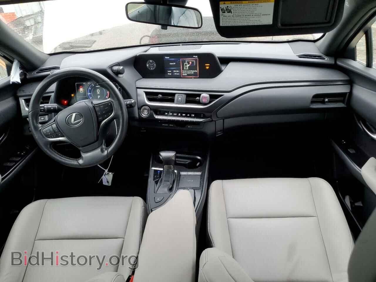 2019 LEXUS UX 200 - VIN: JTHY3JBH4K2012600 - Фото 8