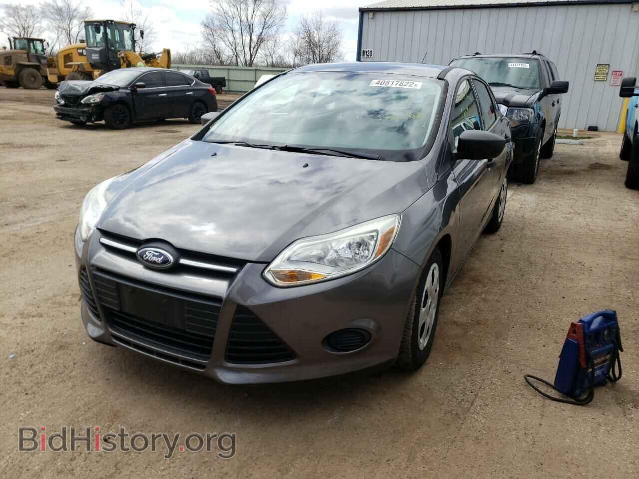 2013 FORD FOCUS - VIN: 1FADP3E28DL288966 - Фото 2