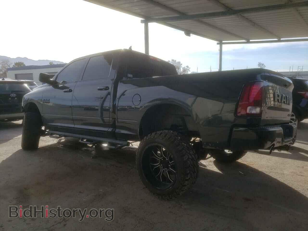 2017 RAM 1500 - VIN: 1C6RR7UT5HS621414 - Photo 2