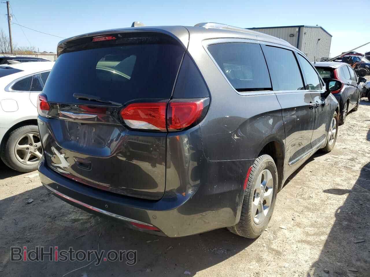 2017 CHRYSLER PACIFICA - VIN: 2C4RC1EG7HR727406 - Photo 3