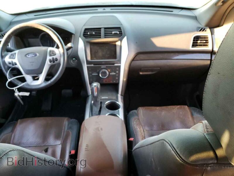 2011 Ford EXPLORER (VIN 1FMHK7F80BGA95295) — photo 8 of 13