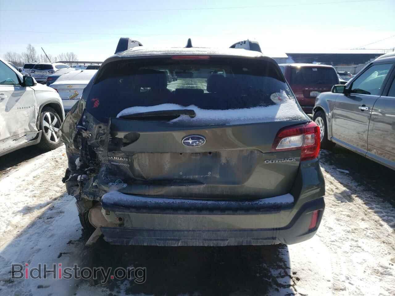 2018 SUBARU OUTBACK - VIN: 4S4BSAFC5J3340170 - Фото 6
