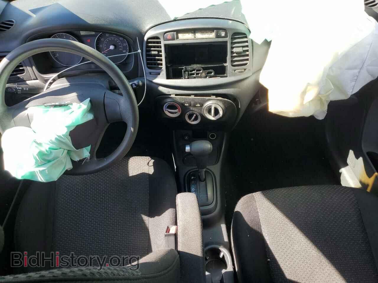 2007 HYUNDAI ACCENT - VIN: KMHCM36CX7U011672 - Фото 8