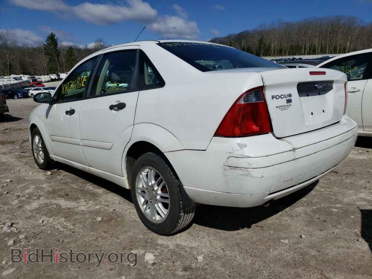 2007 FORD FOCUS - VIN: 1FAFP34N47W300683 - Фото 3