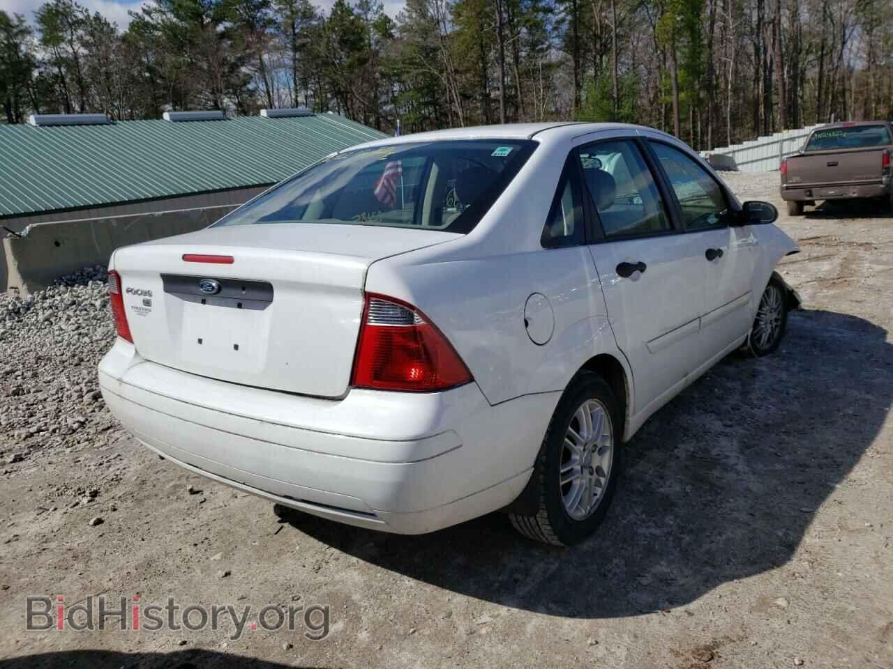 2007 FORD FOCUS - VIN: 1FAFP34N47W300683 - Фото 4