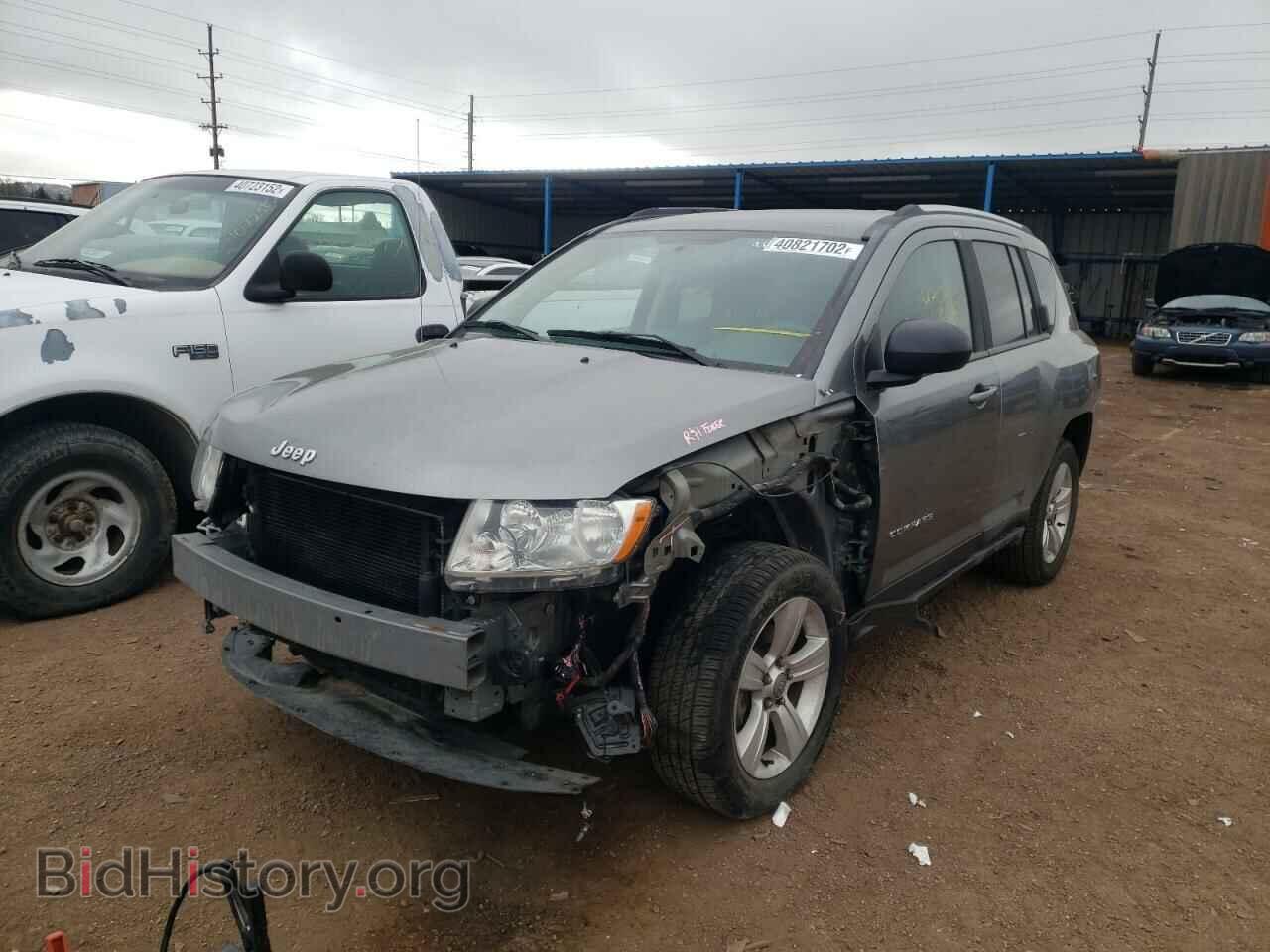 2013 JEEP COMPASS - VIN: 1C4NJCBBXDD205231 - Photo 2