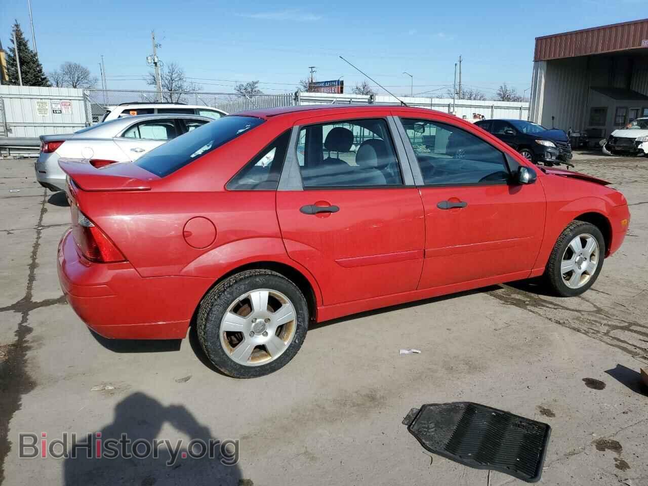 2007 FORD FOCUS - VIN: 1FAFP34N47W252196 - Фото 3