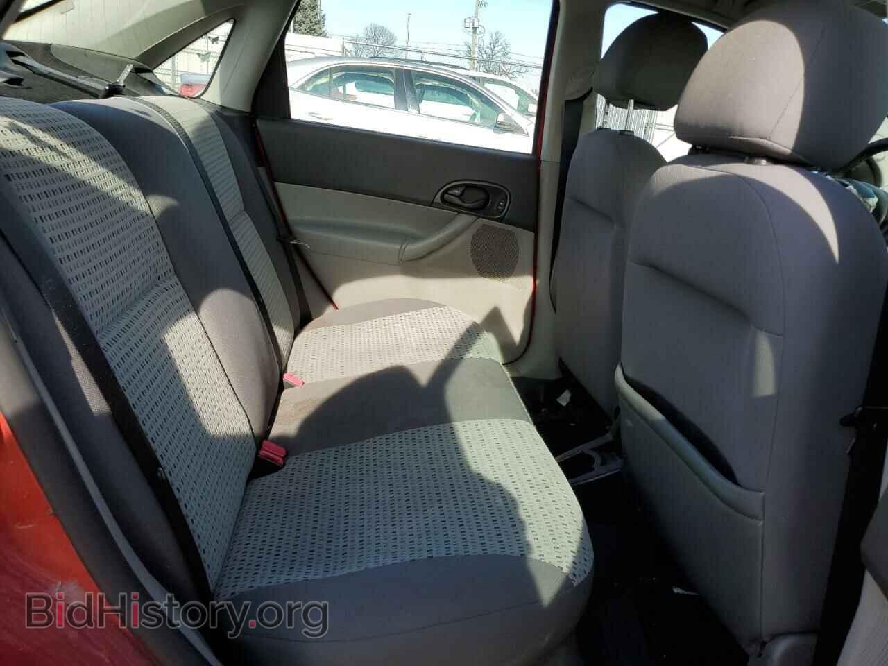 2007 FORD FOCUS - VIN: 1FAFP34N47W252196 - Фото 10
