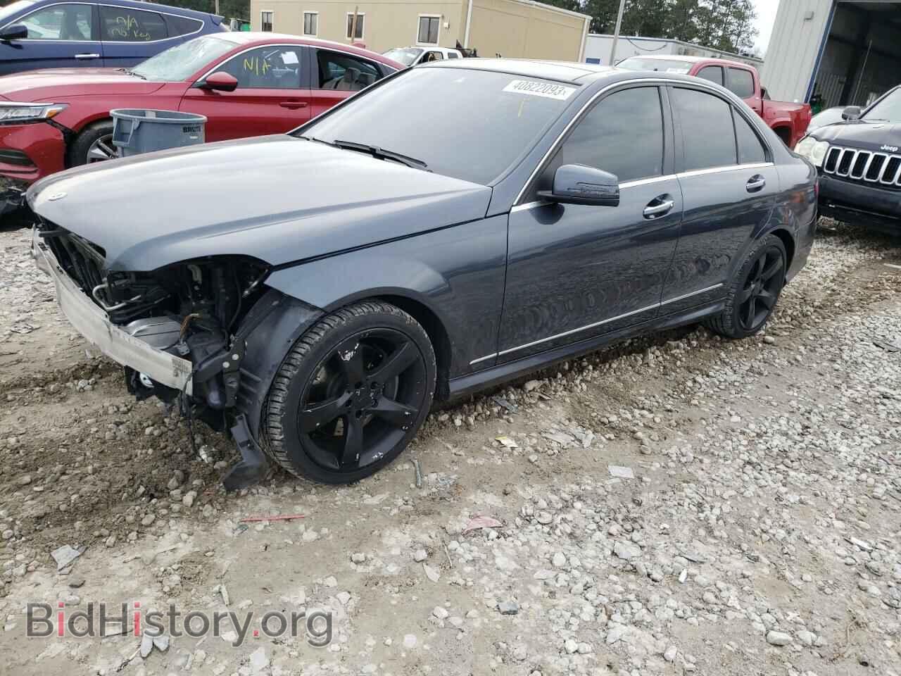 Photo WDDGF5HB7EA924295 - MERCEDES-BENZ C-CLASS 2014