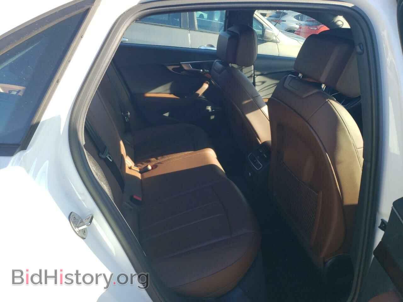 2017 AUDI A4 - VIN: WAUANAF43HN050246 - Фото 10
