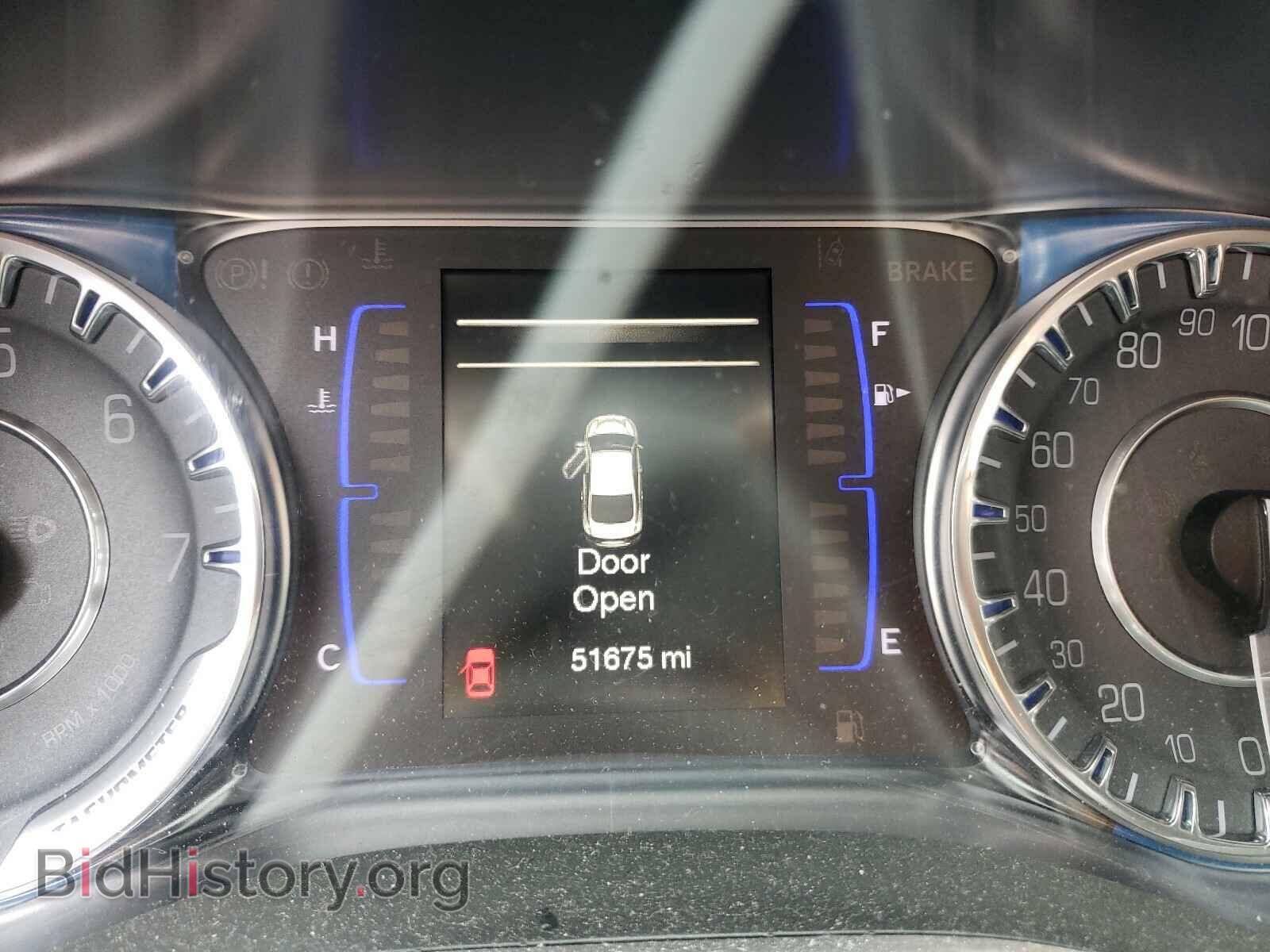 2016 CHRYSLER 200 - VIN: 1C3CCCAB5GN129956 - Фото 8