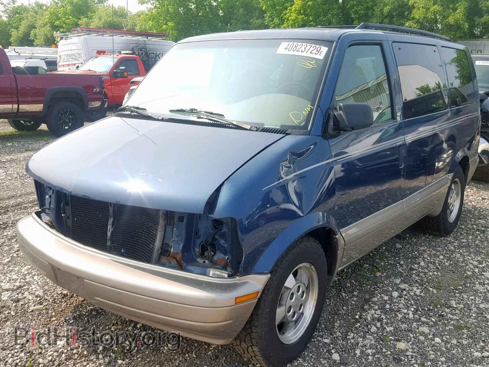 2003 CHEVROLET ASTRO - VIN: 1GNEL19X63B112109 - Фото 2