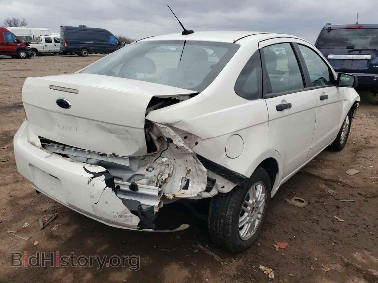 2011 FORD FOCUS - VIN: 1FAHP3FN7BW198553 - Фото 4