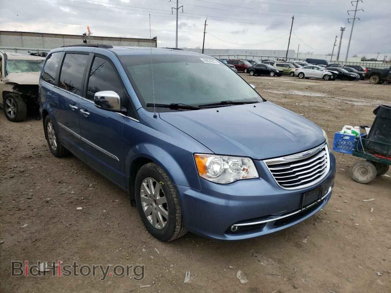 Photo 2A4RR8DGXBR801038 - CHRYSLER MINIVAN 2011