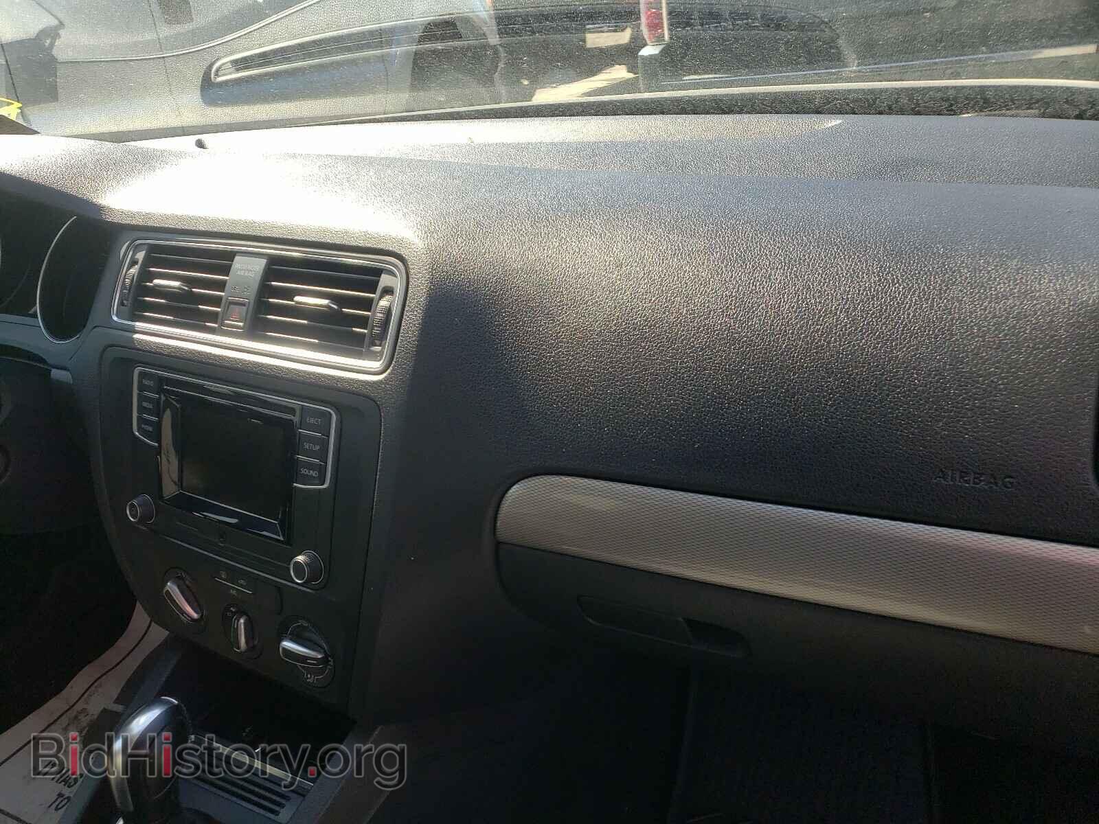 2017 VOLKSWAGEN JETTA - VIN: 3VW2B7AJ3HM361389 - Фото 9