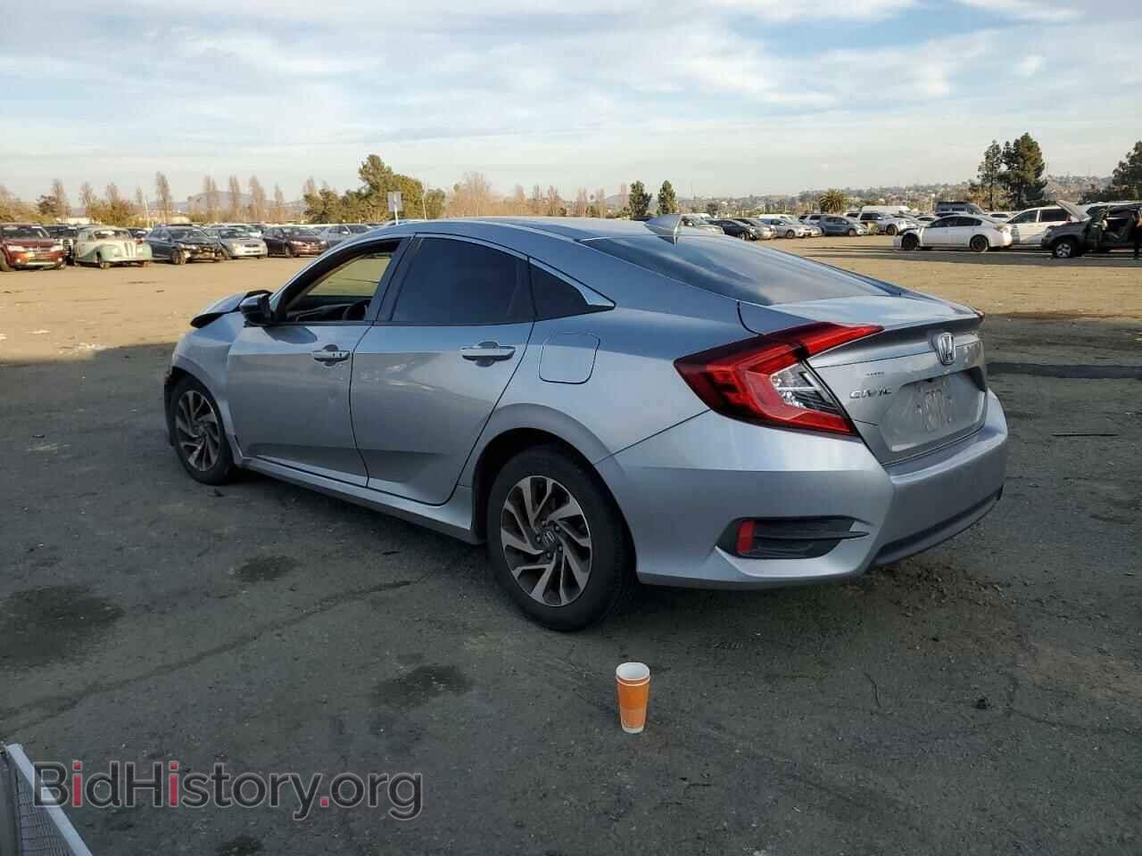 2017 HONDA CIVIC - VIN: 19XFC2F79HE228891 - Фото 2