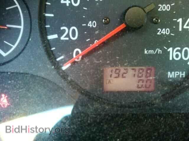 2000 NISSAN MAXIMA - VIN: JN1CA31D2YT540461 - Фото 8