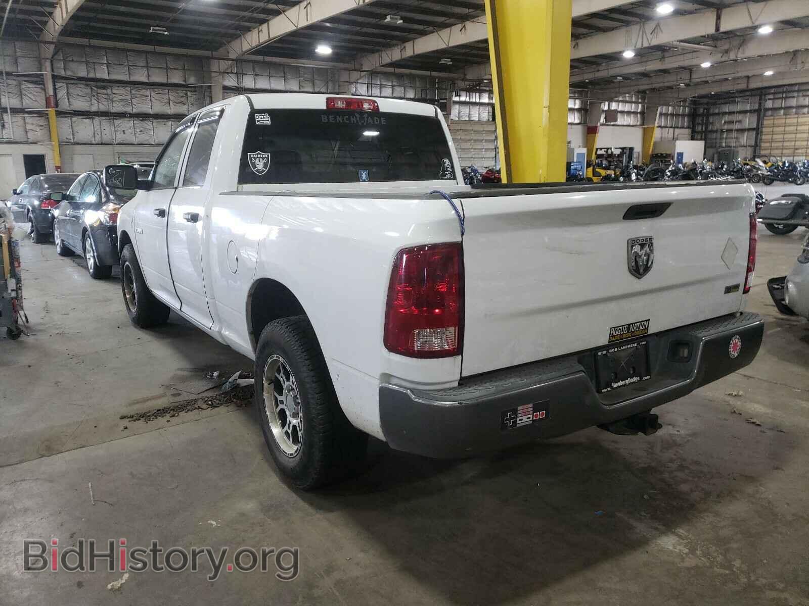 2010 DODGE RAM 1500 - VIN: 1D7RB1GPXAS199659 - Фото 3