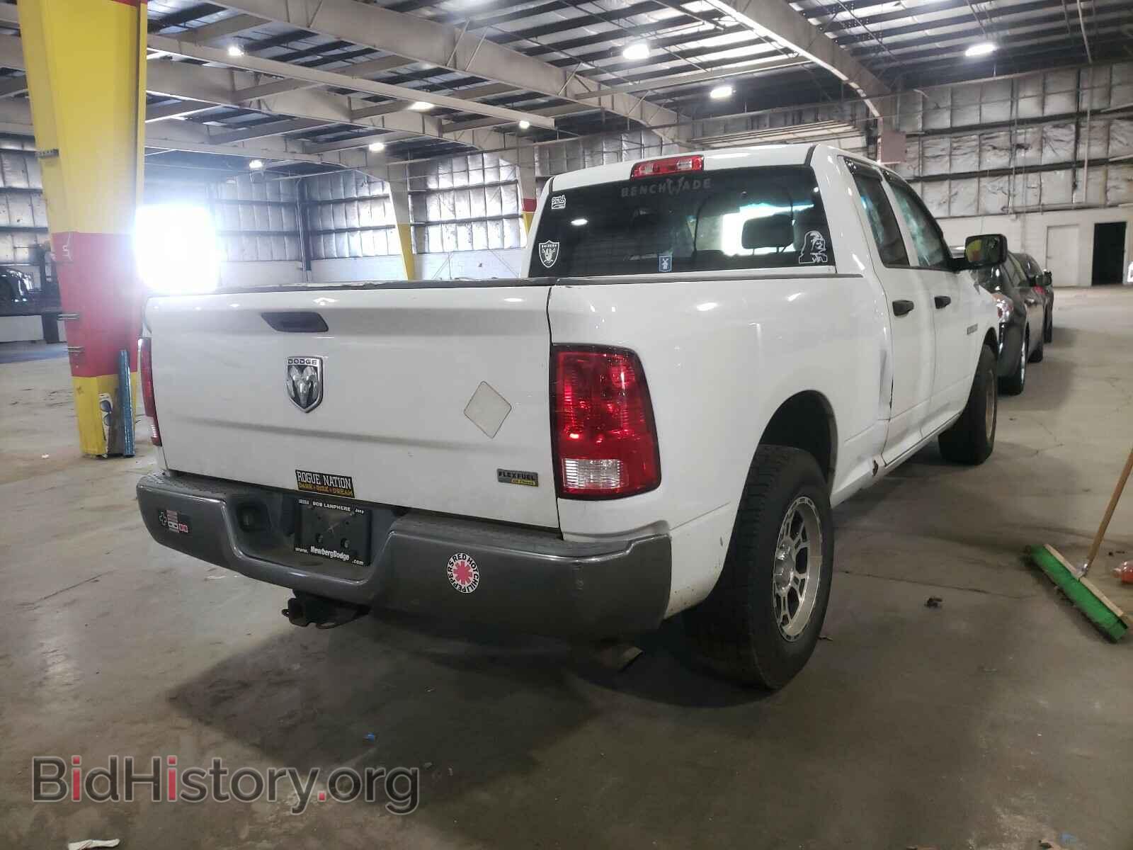 2010 DODGE RAM 1500 - VIN: 1D7RB1GPXAS199659 - Фото 4