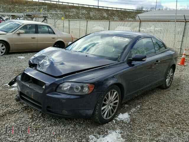 2007 VOLVO C70 - VIN: YV1MC68217J026588 - Фото 2