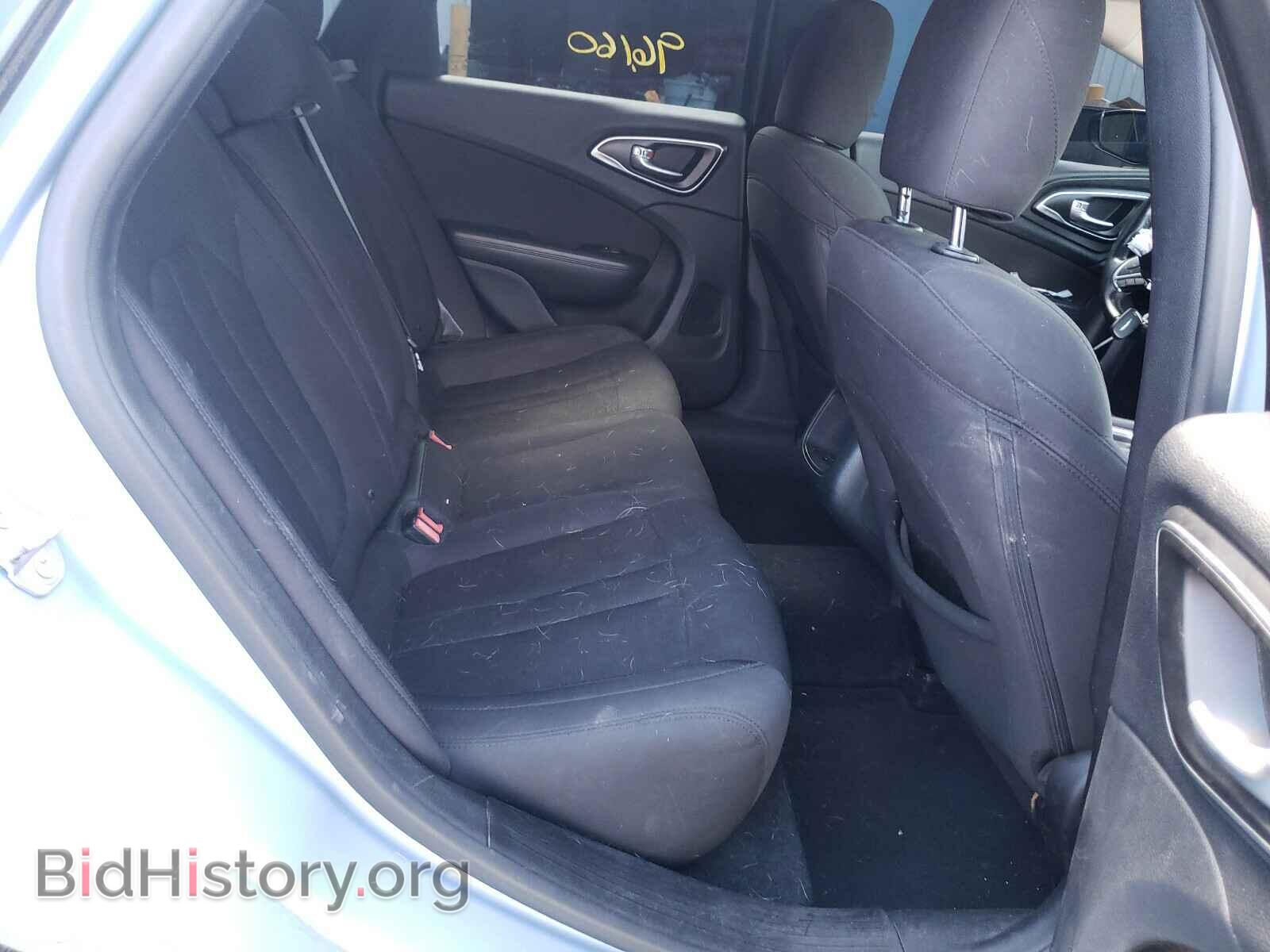 2015 CHRYSLER 200 - VIN: 1C3CCCAB5FN720061 - Фото 6