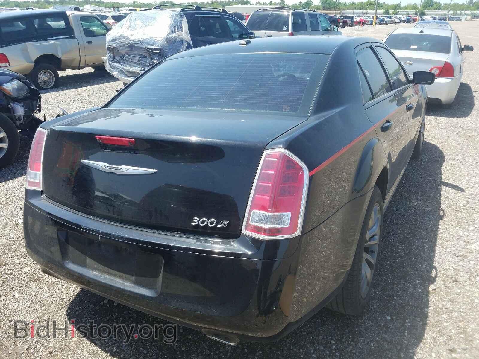 2014 CHRYSLER 300 - VIN: 2C3CCABG6EH331175 - Фото 4
