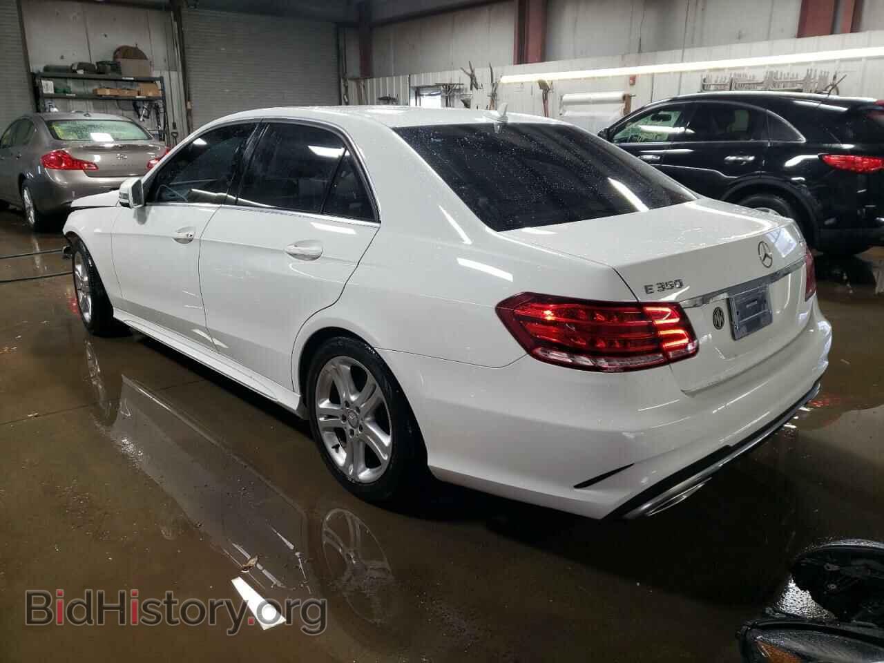 2014 MERCEDES-BENZ E-CLASS - VIN: WDDHF8JB7EB072072 - Фото 2