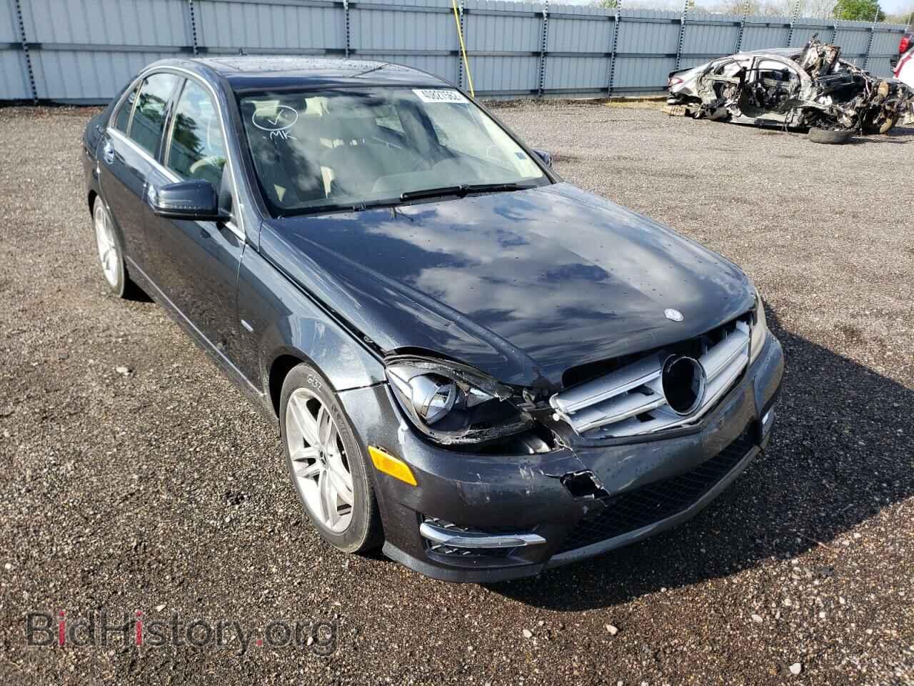 Photo WDDGF4HB8CA626930 - MERCEDES-BENZ C-CLASS 2012