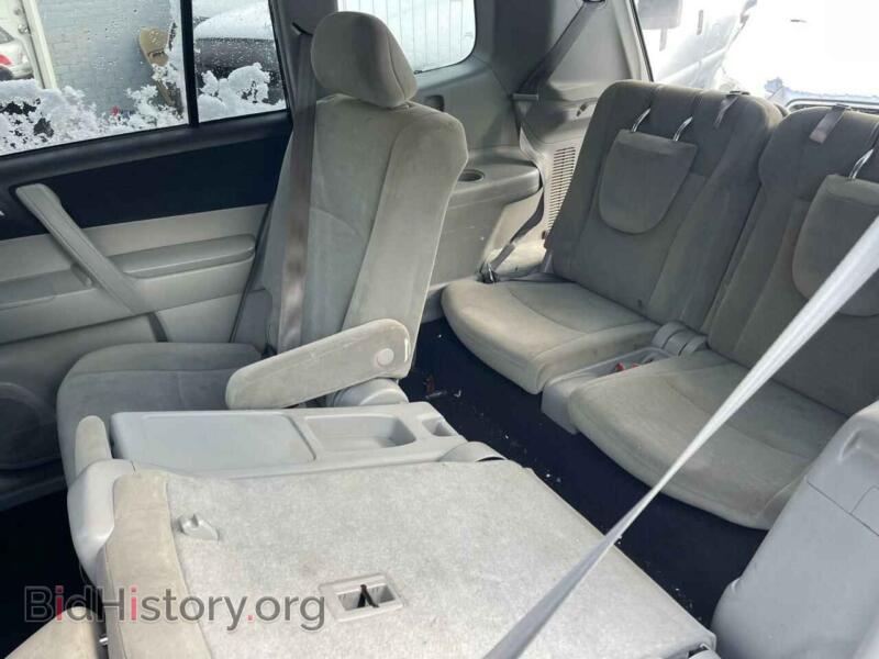 2013 Toyota HIGHLANDER (VIN 5TDBK3EH8DS181130) — photo 6 of 10