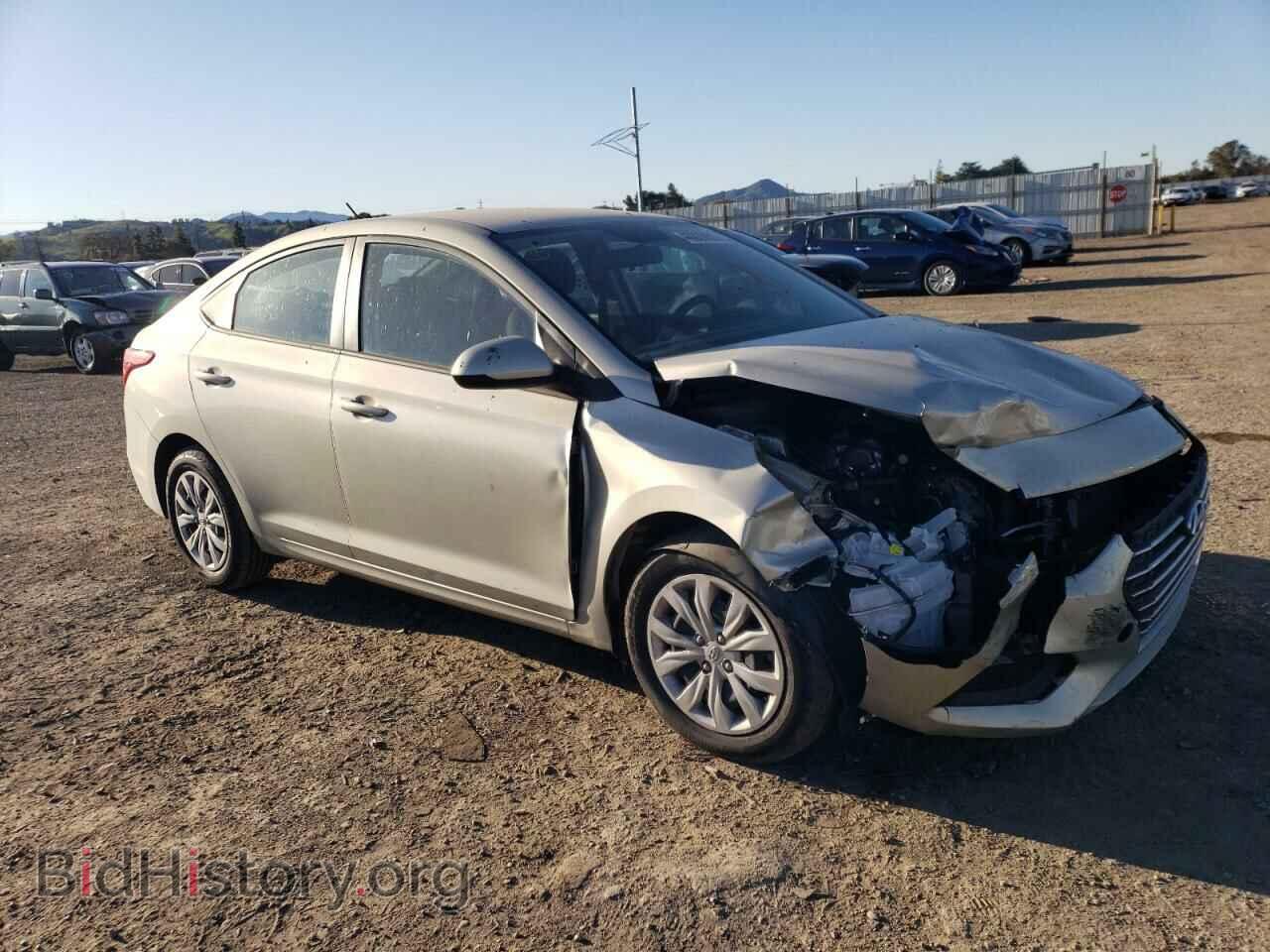 2019 HYUNDAI ACCENT - VIN: 3KPC24A32KE063764 - Фото 4