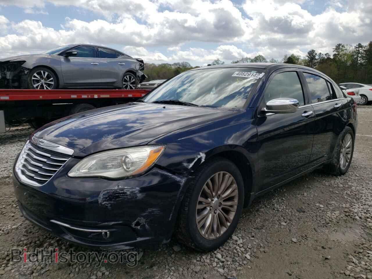 2011 CHRYSLER 200 - VIN: 1C3BC2FB7BN583293 - Фото 2
