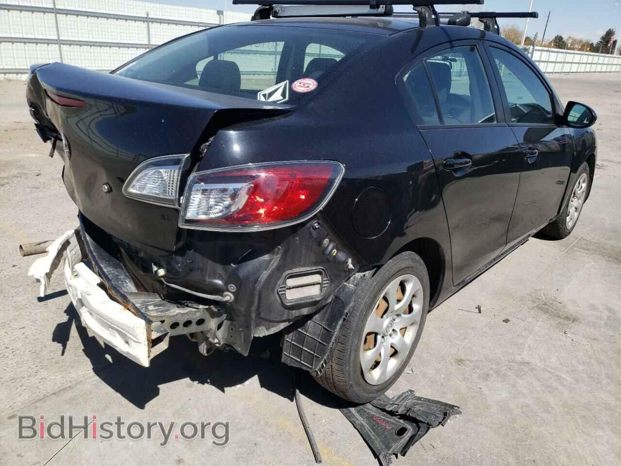 2011 MAZDA 3 - VIN: JM1BL1UF1B1366082 - Фото 4