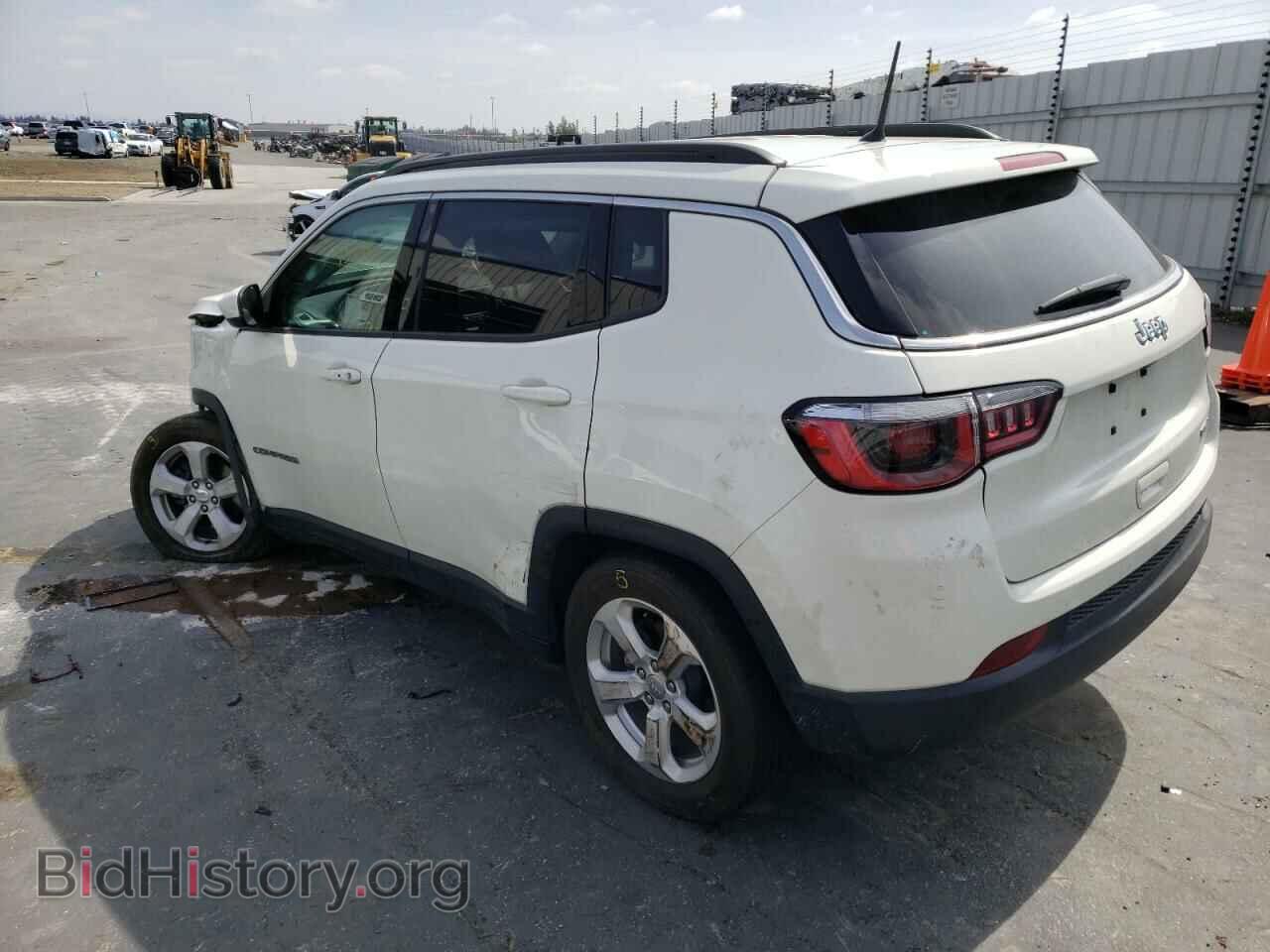 2018 JEEP COMPASS - VIN: 3C4NJCBB4JT145047 - Photo 3