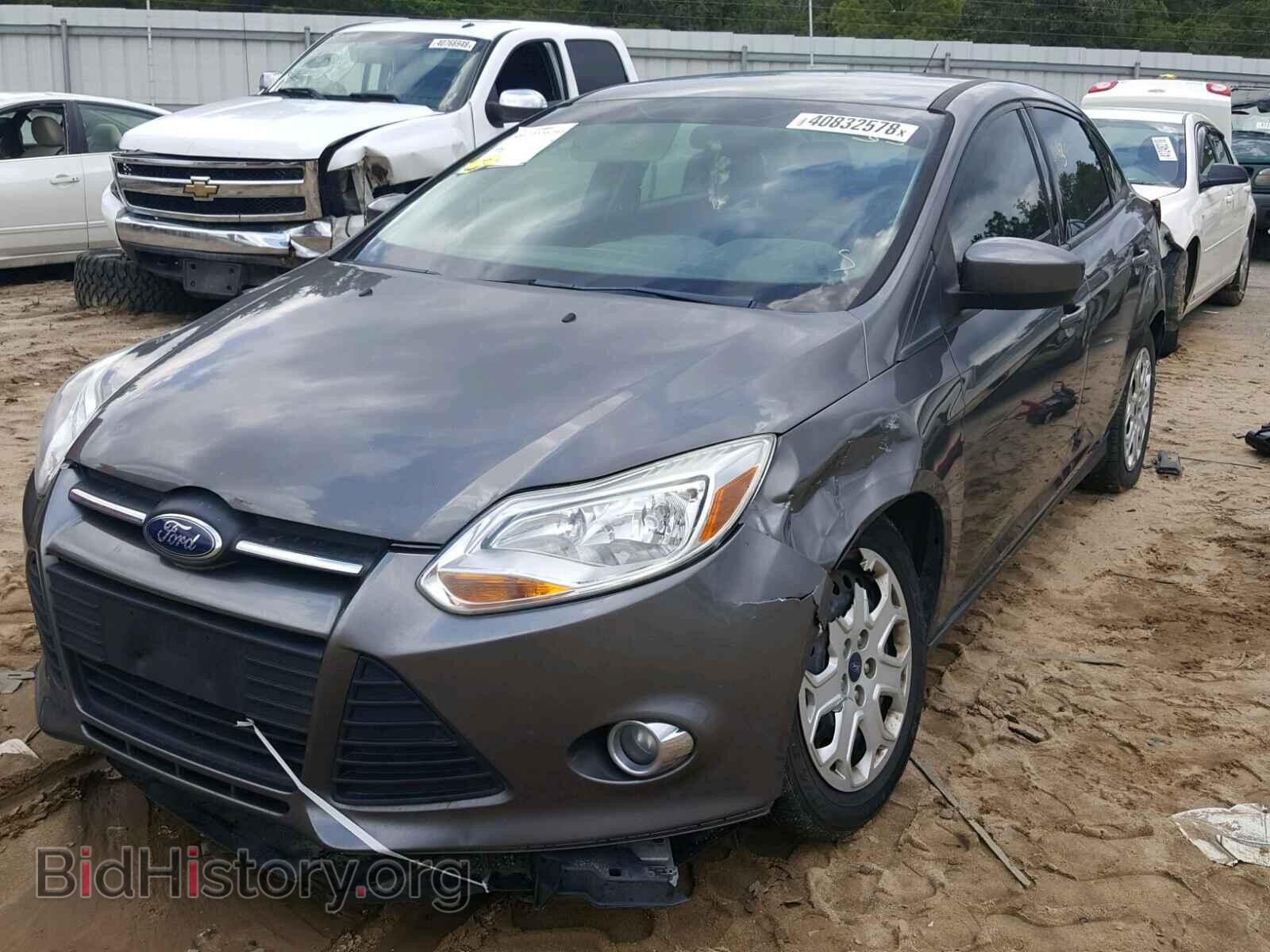 2012 Ford FOCUS (VIN 1FAHP3F20CL341478) — фото 2 из 10