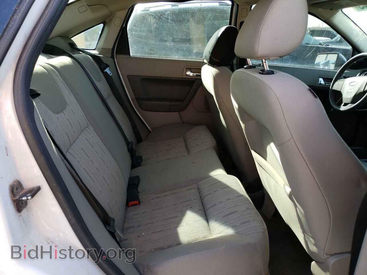2008 FORD FOCUS - VIN: 1FAHP35N48W170140 - Фото 10