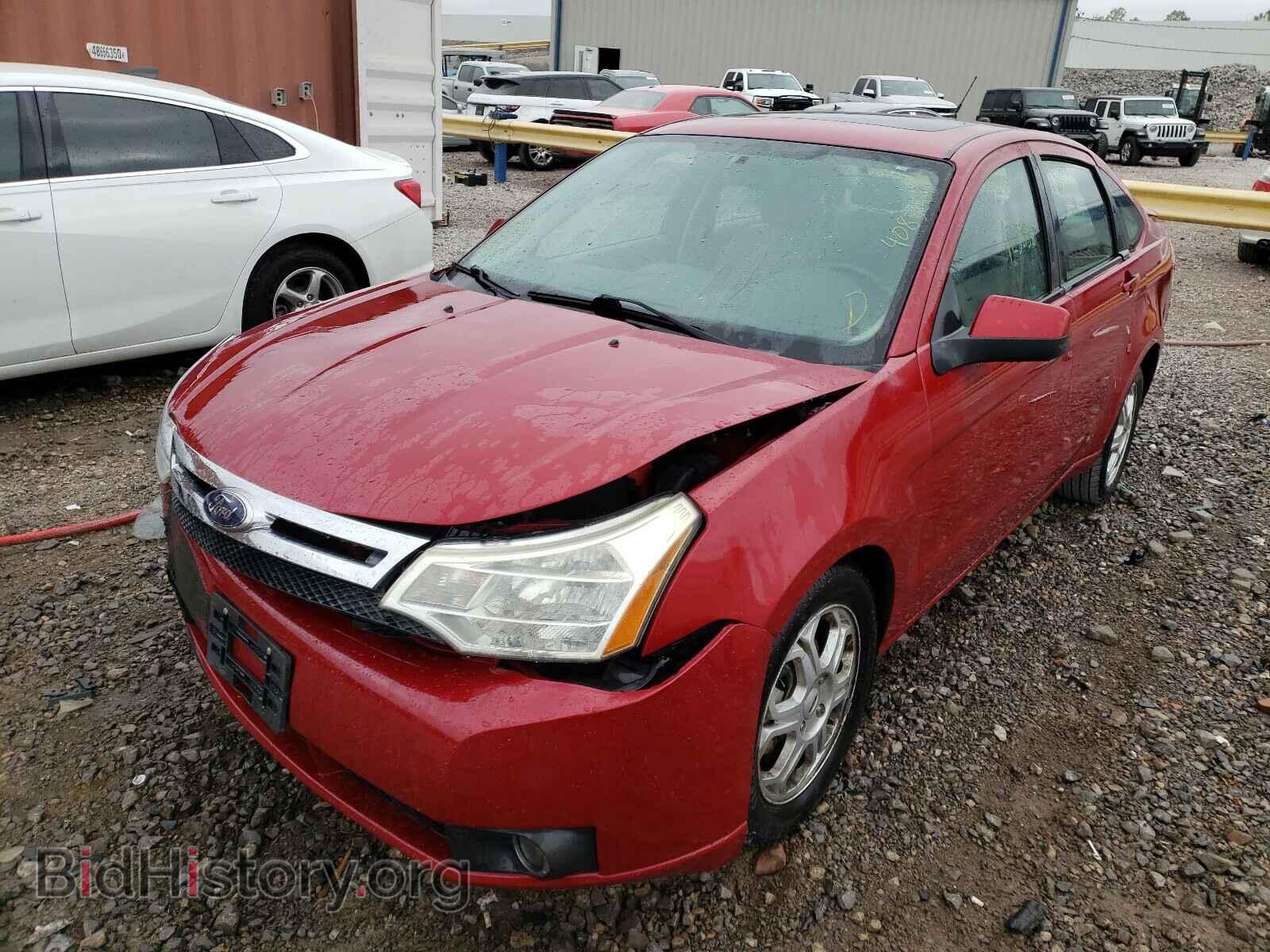 2009 FORD FOCUS - VIN: 1FAHP36N49W156285 - Фото 2
