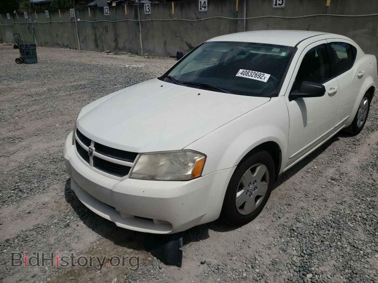 2010 DODGE AVENGER - VIN: 1B3CC4FB4AN128106 - Фото 2