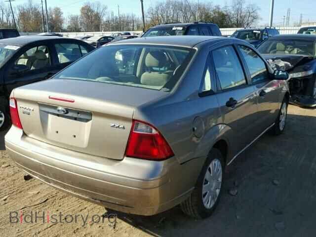 2005 FORD FOCUS - VIN: 1FAFP34N85W166094 - Фото 4