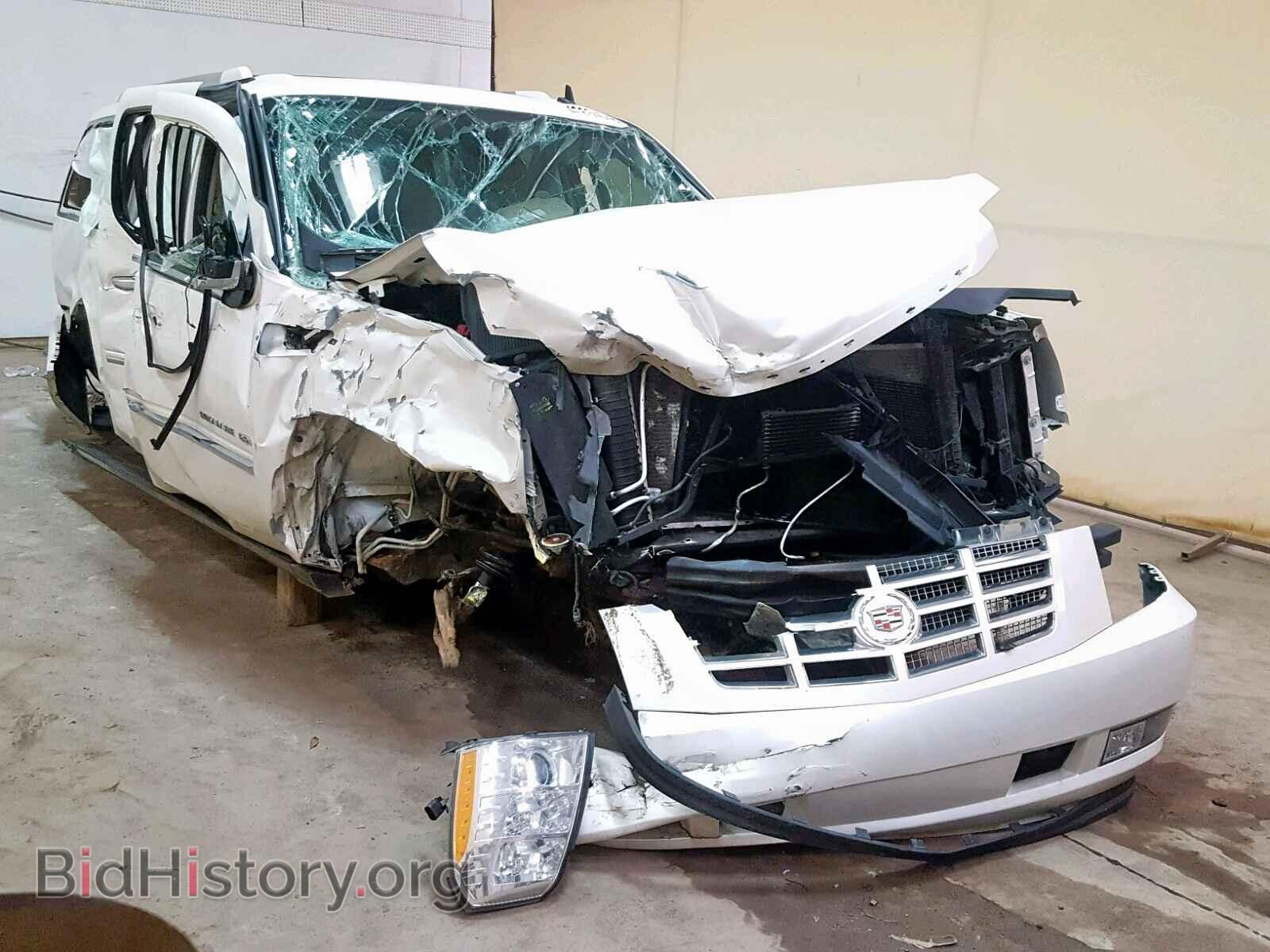 Photo 1GYS3HEF4DR322650 - CADILLAC ESCALADE E 2013