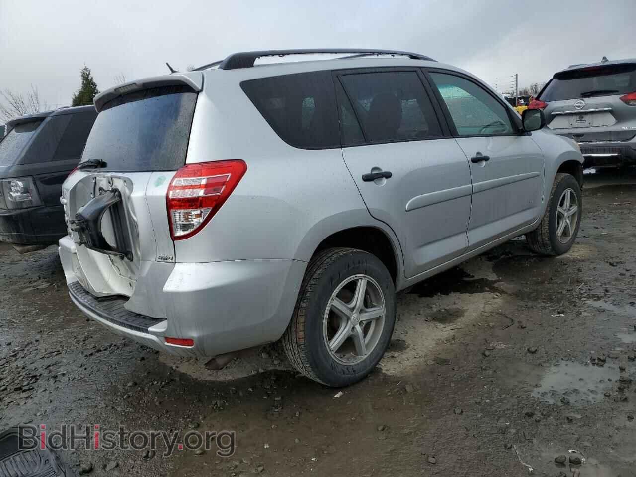 2011 TOYOTA RAV4 - VIN: 2T3BF4DV4BW096105 - Фото 3